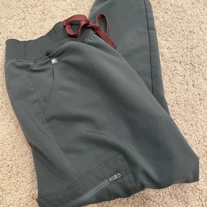 FIGS Bonsai High Waisted Zamora Jogger Scrub Pants - Medium PETITE